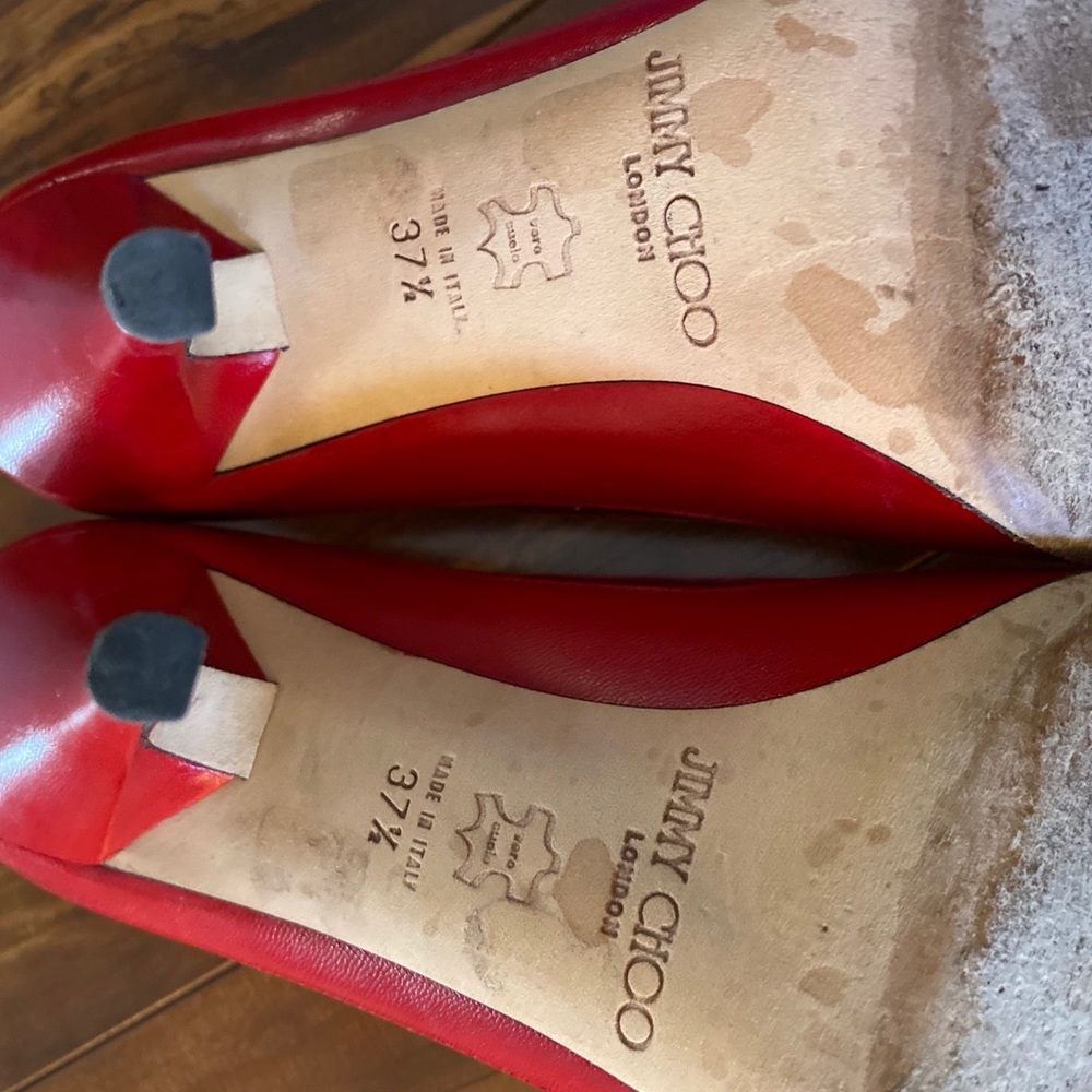 GORGEOUS Previously owned Jimmy Choo Heels - Picture 7 of 8